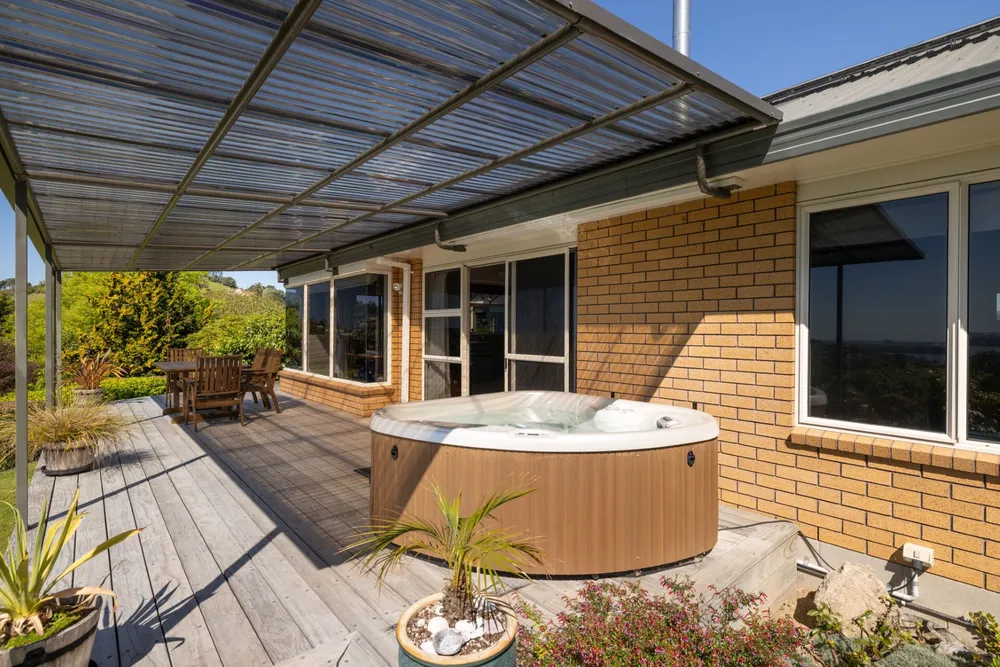 Photos of 91 Waikite Road