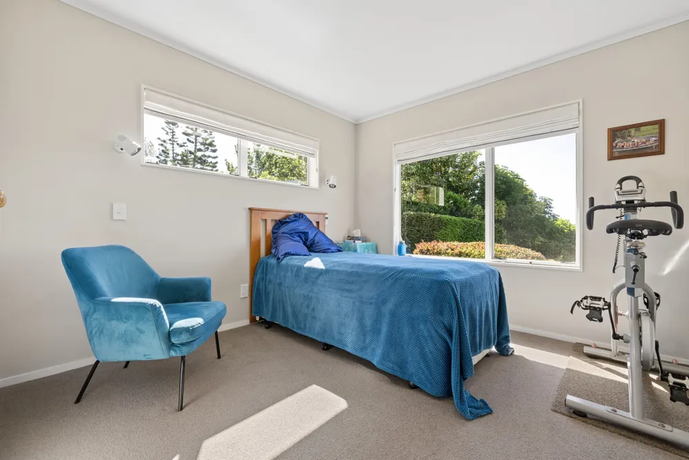 Photos of 91 Waikite Road