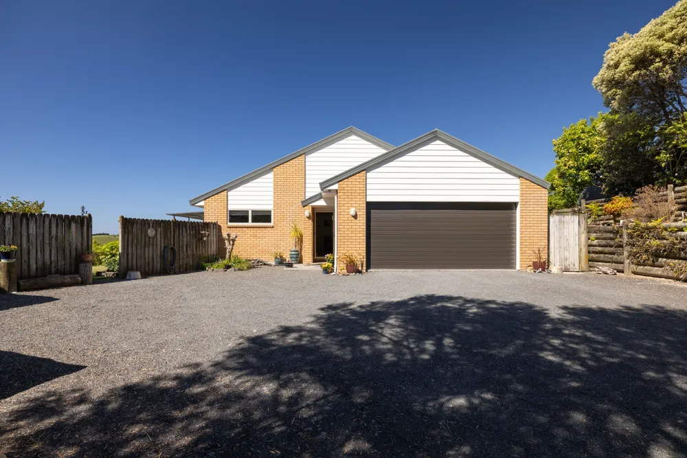 Photos of 91 Waikite Road