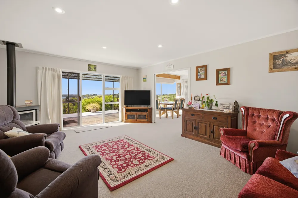 Photos of 91 Waikite Road