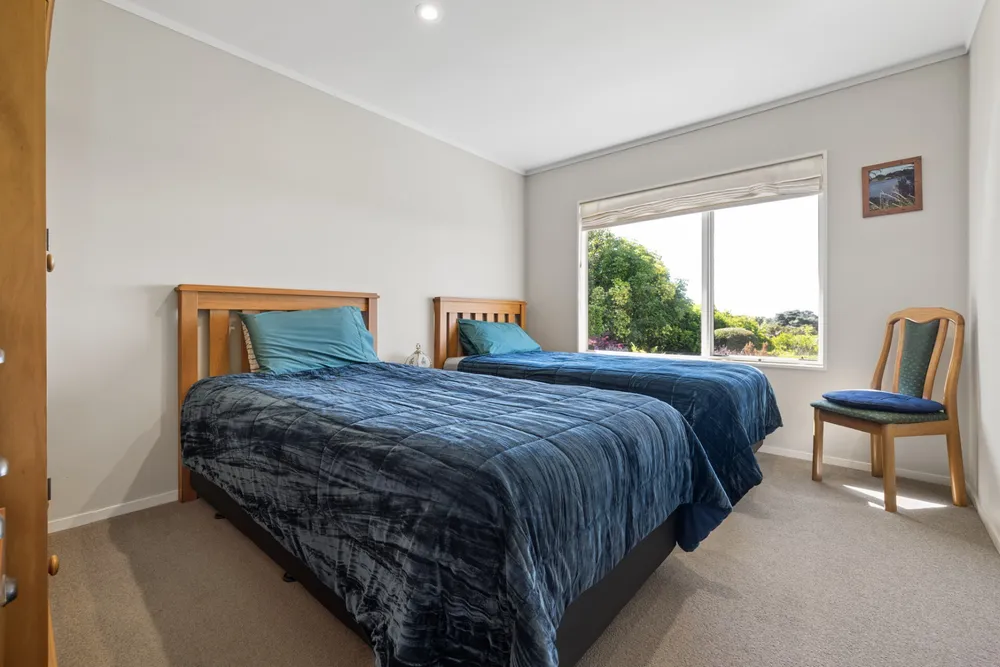 Photos of 91 Waikite Road