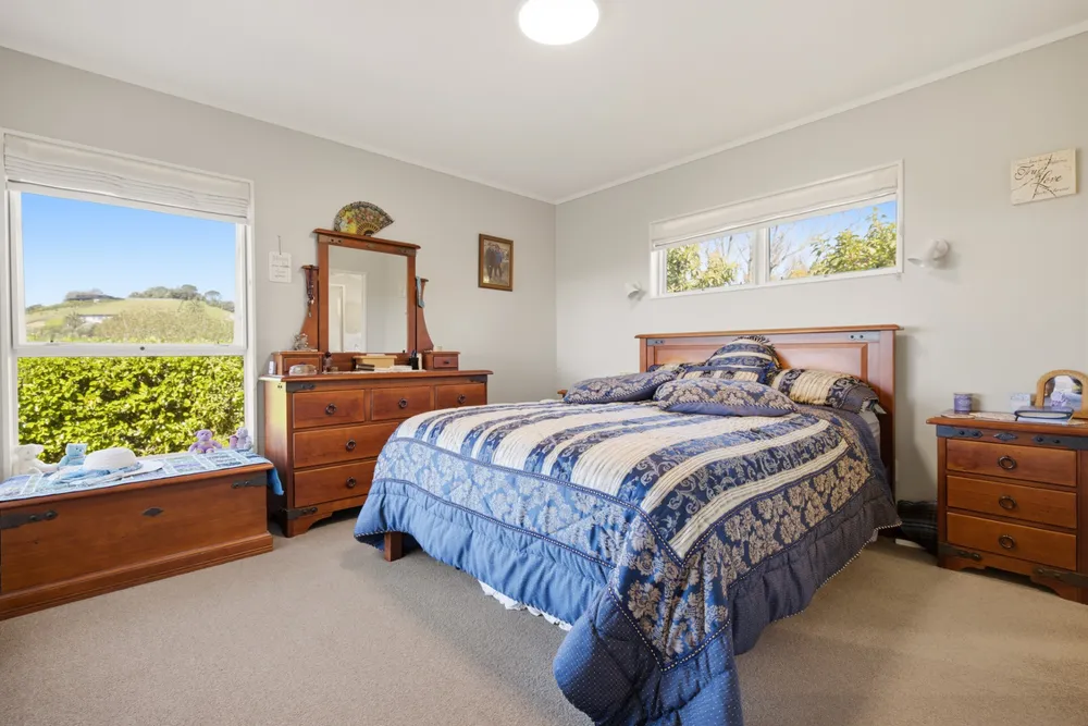 Photos of 91 Waikite Road