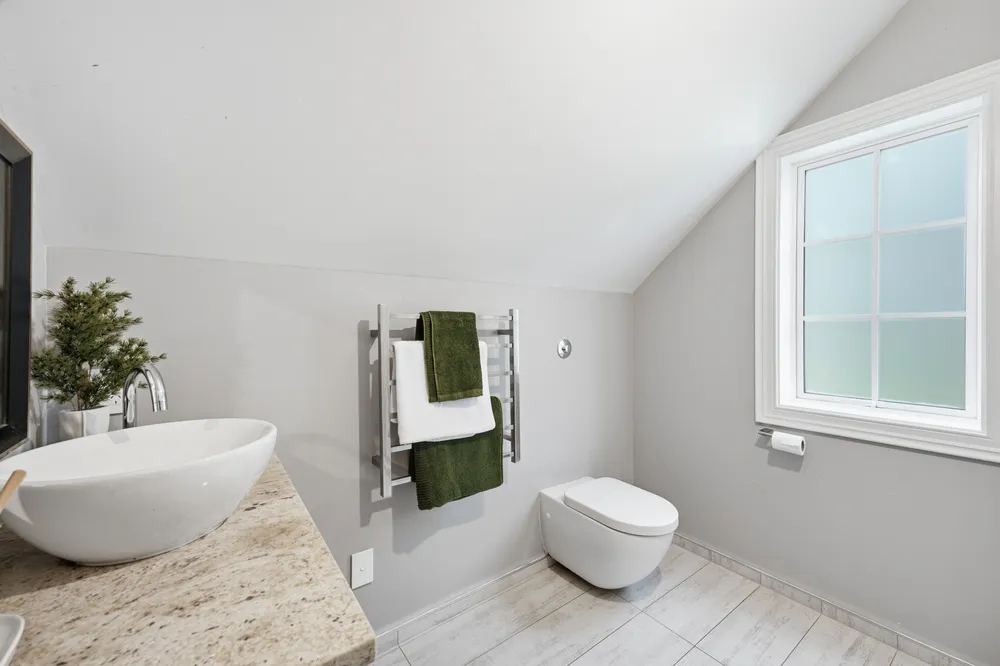 Photos of 48A Waterview Road