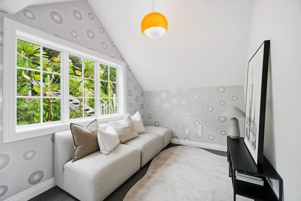 Photos of 48A Waterview Road