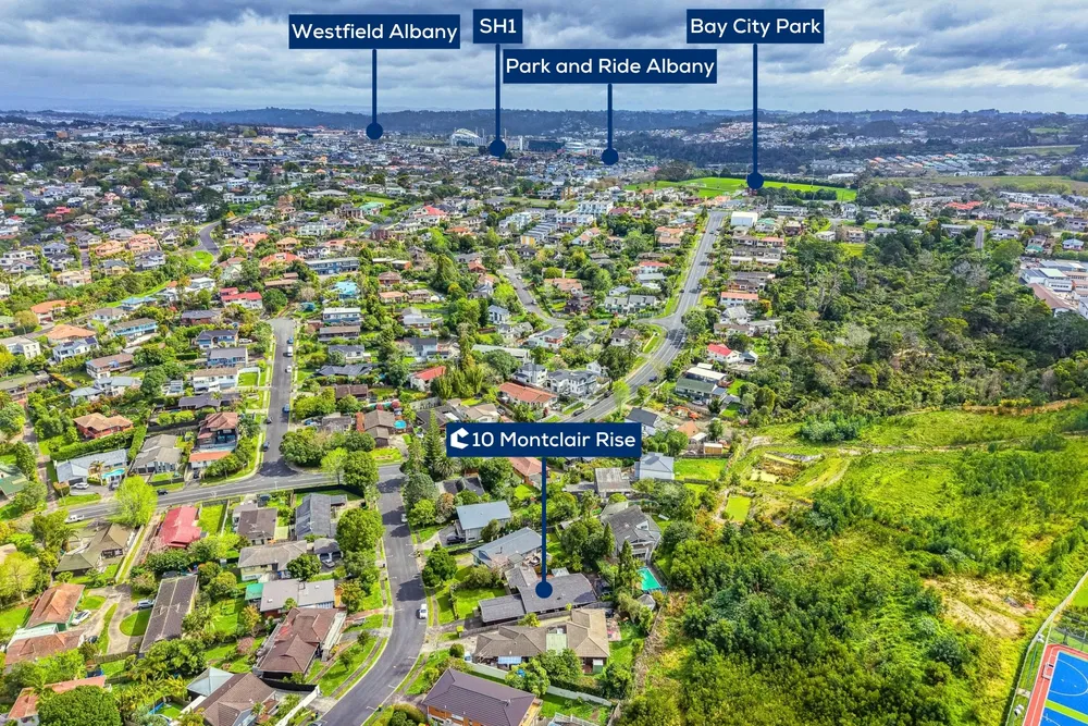 Photos of 10 Montclair Rise