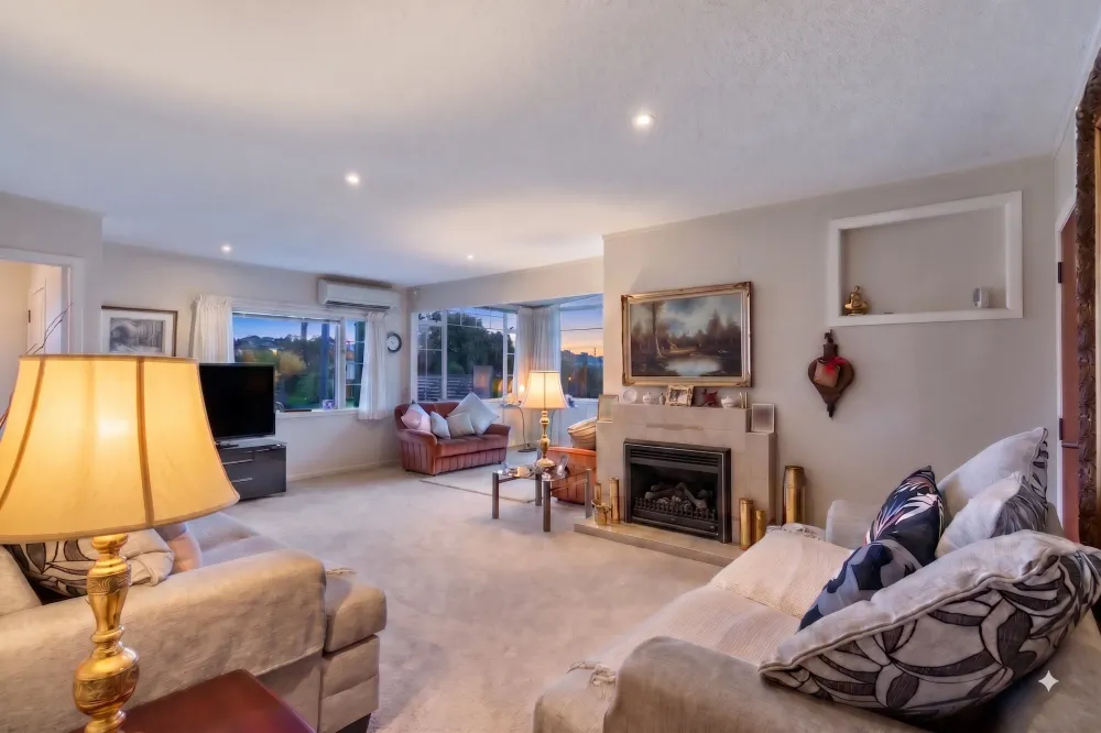 Photos of 469 Beach Road