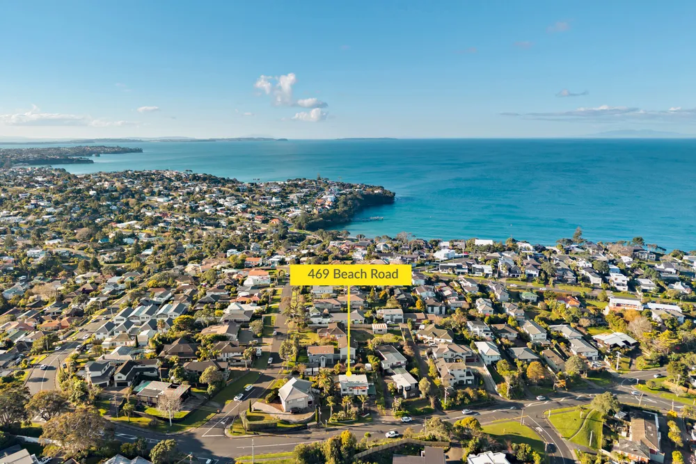 Photos of 469 Beach Road