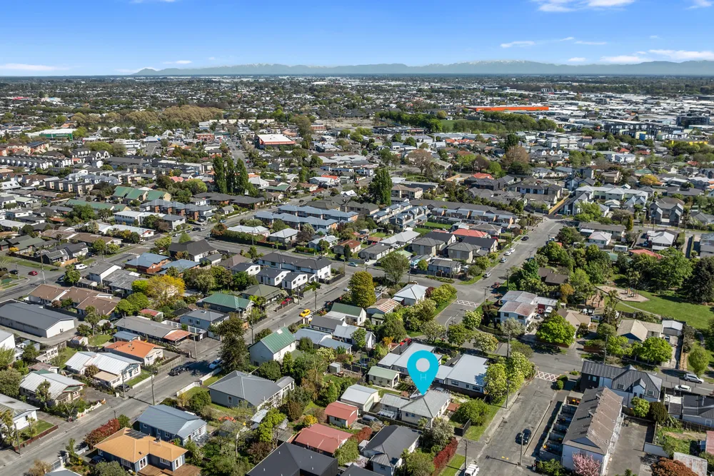 Photos of 6 Hume Street