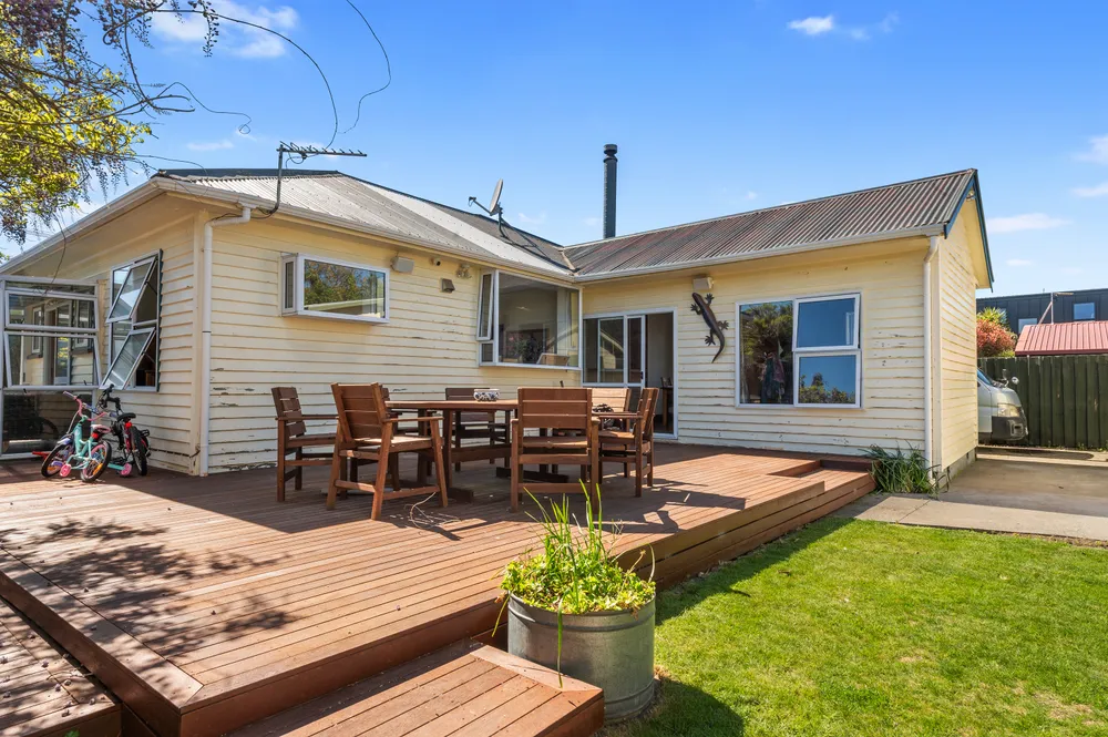 Photos of 6 Hume Street