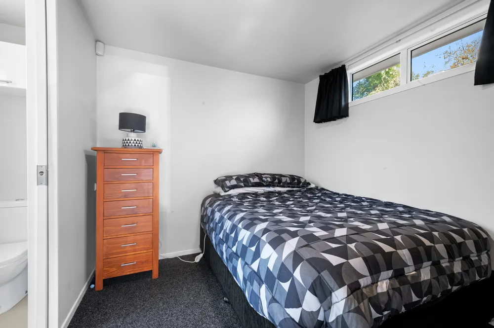 Photos of 6 Hume Street