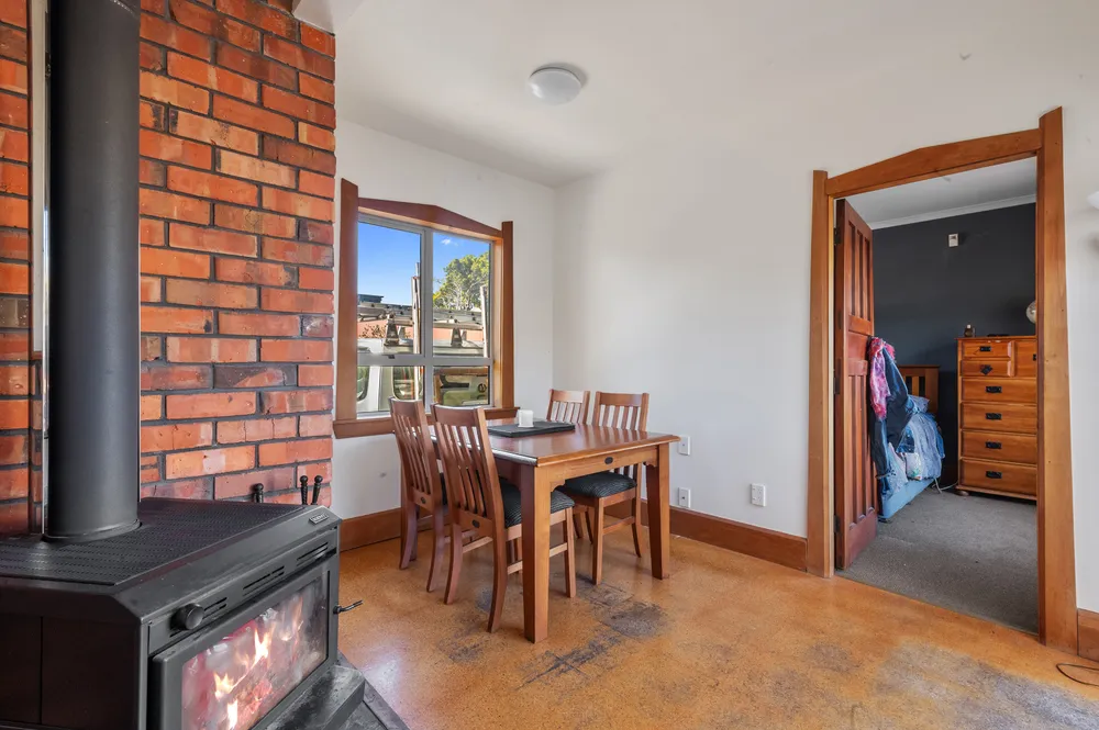 Photos of 6 Hume Street