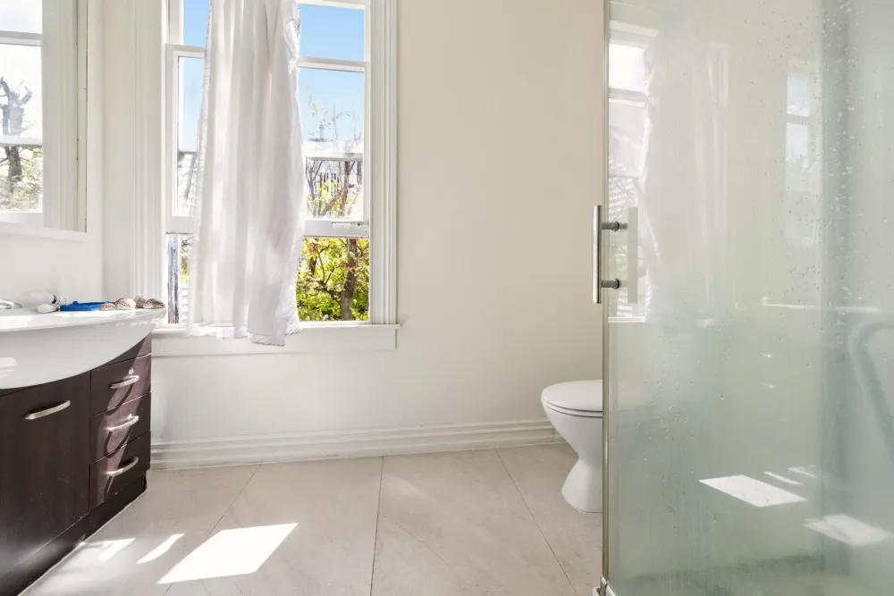Photos of 2 Winn Road