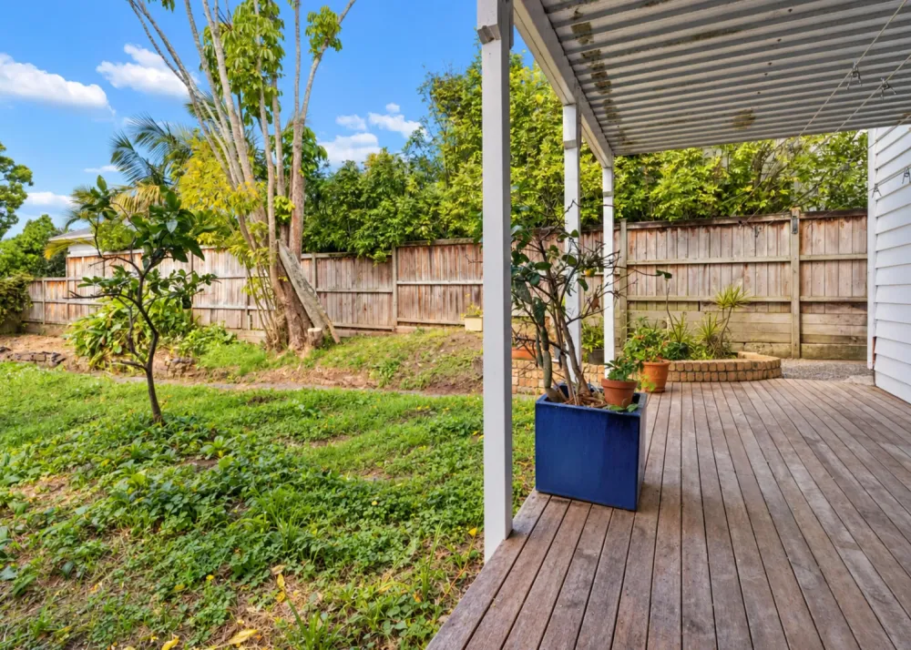 Photos of 2 Winn Road