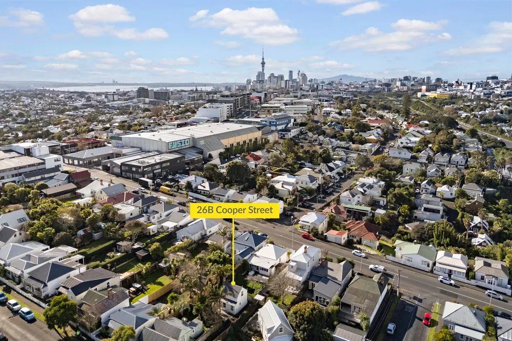 Photos of 26B Cooper Street