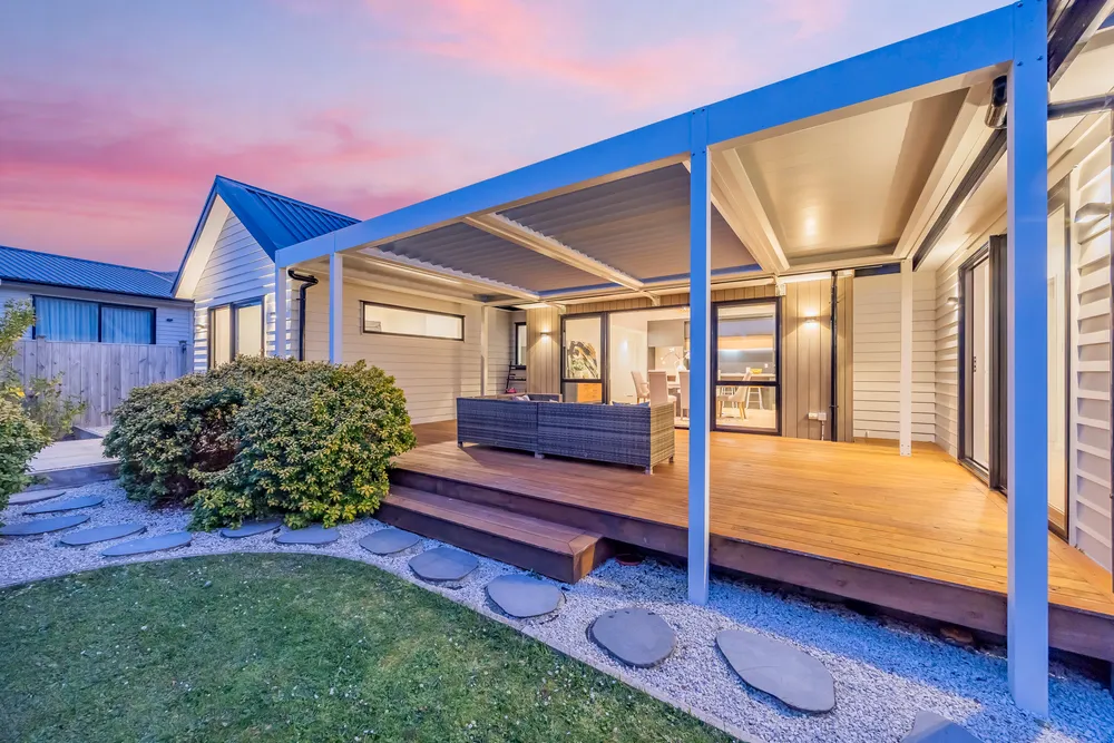 Photos of 130 Wainui Road