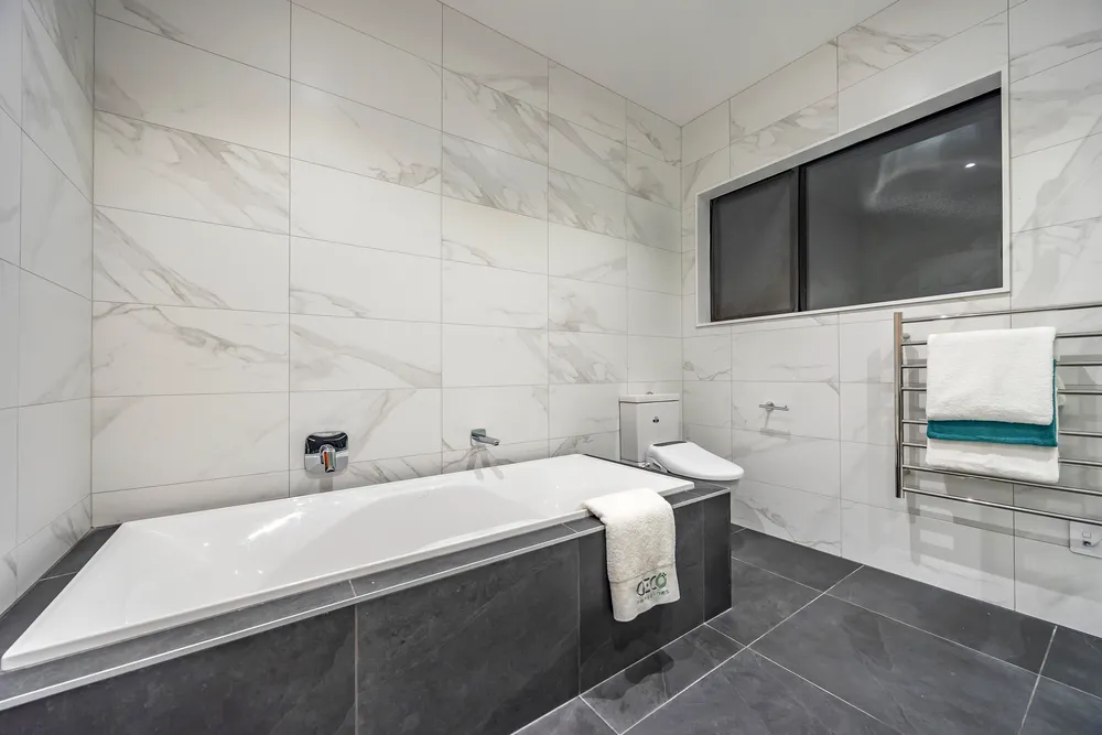 Photos of 130 Wainui Road