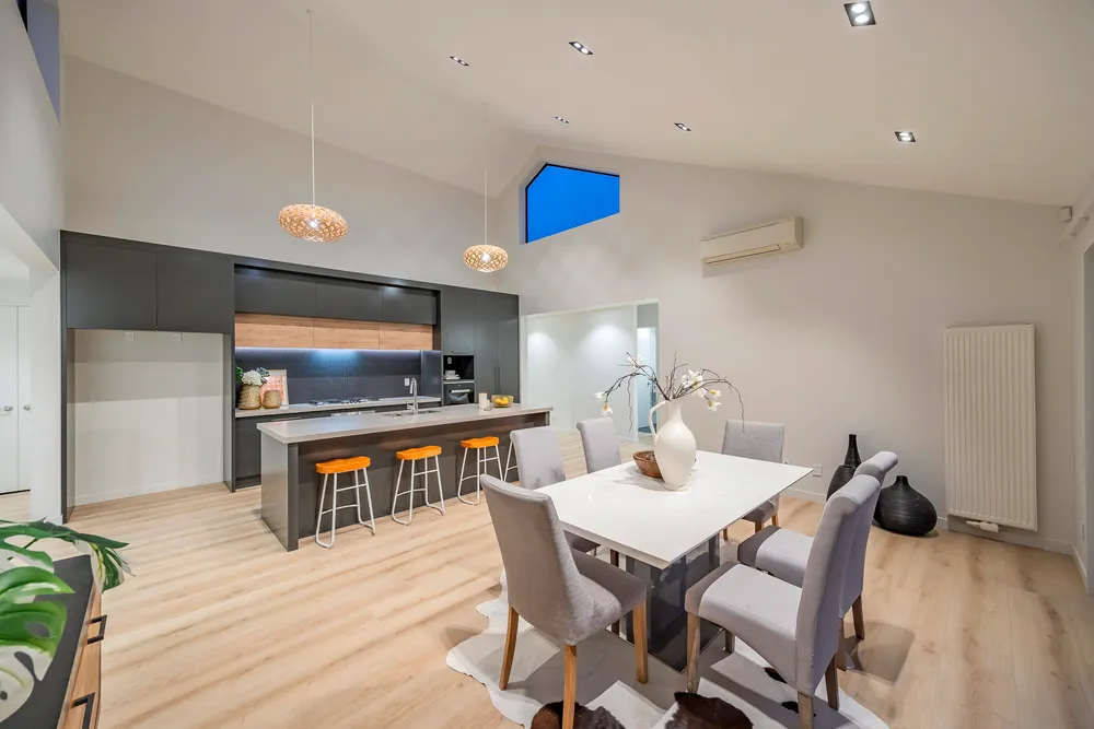 Photos of 130 Wainui Road