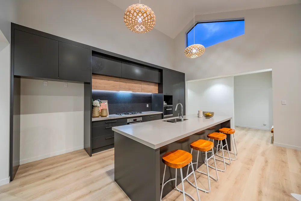 Photos of 130 Wainui Road