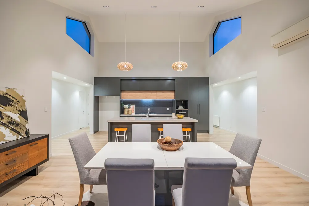 Photos of 130 Wainui Road
