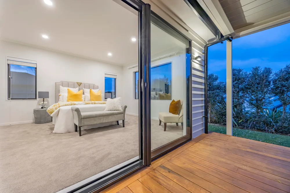 Photos of 130 Wainui Road