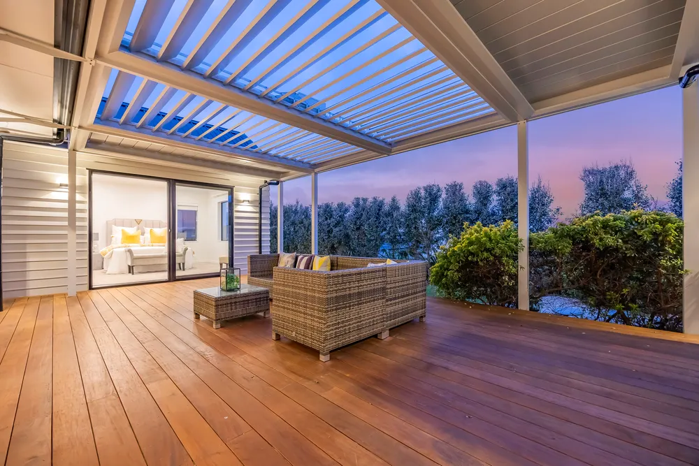 Photos of 130 Wainui Road