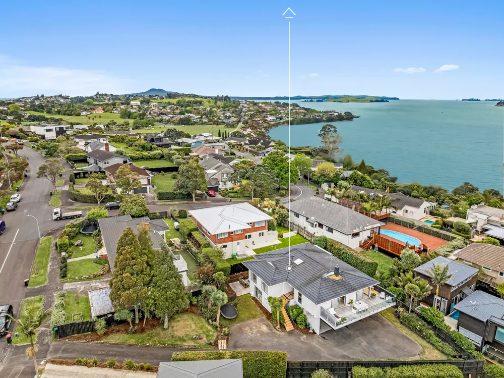 Photos of 20A Vanessa Crescent