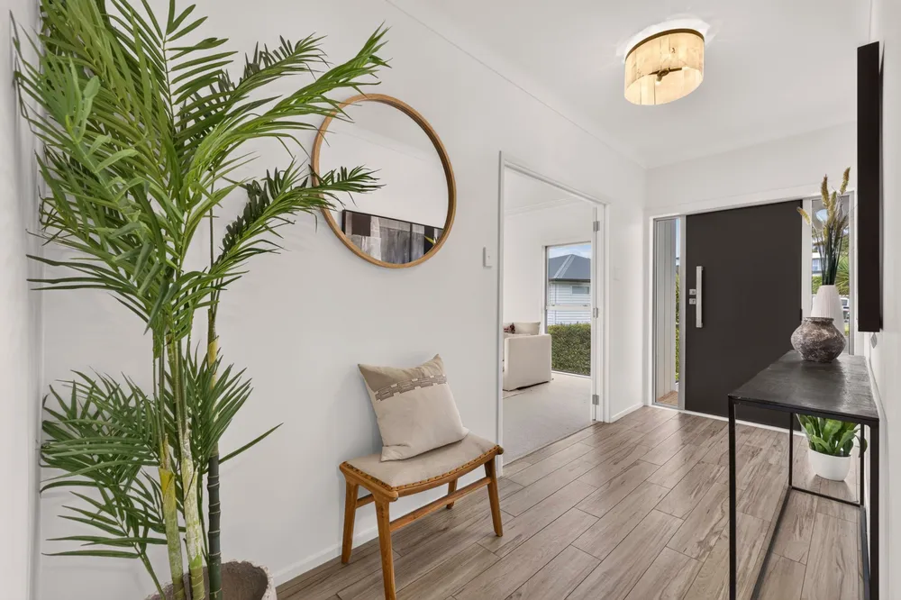 Photos of 20A Vanessa Crescent