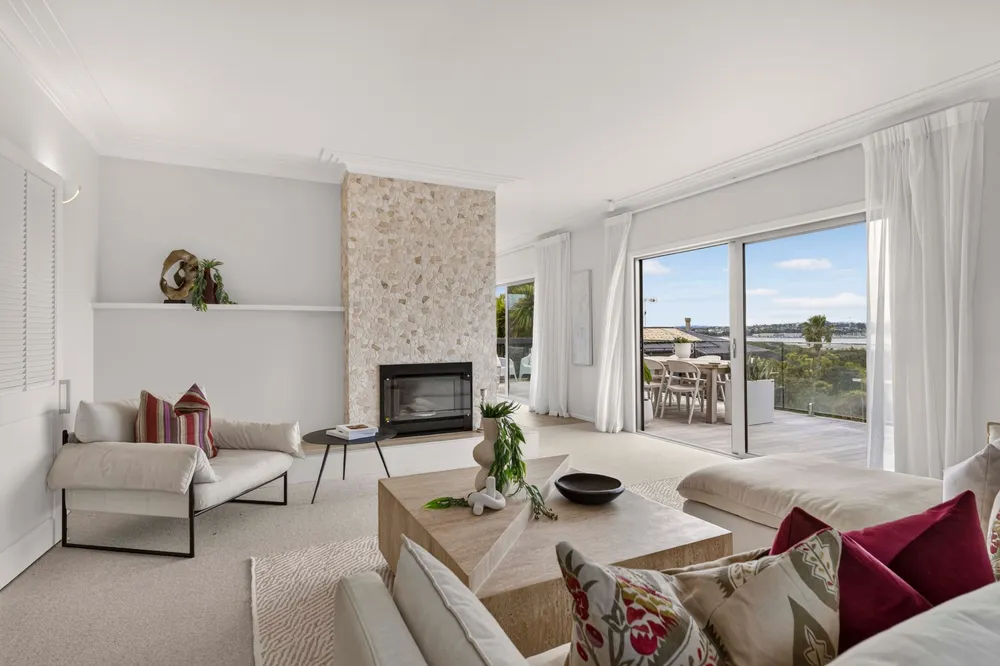 Photos of 20A Vanessa Crescent