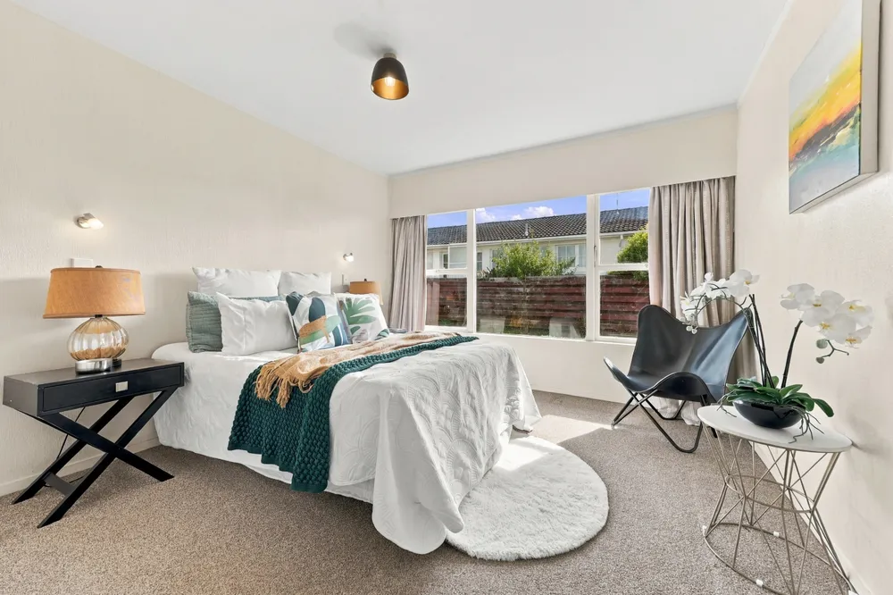 Photos of 1/5 Gordon Avenue