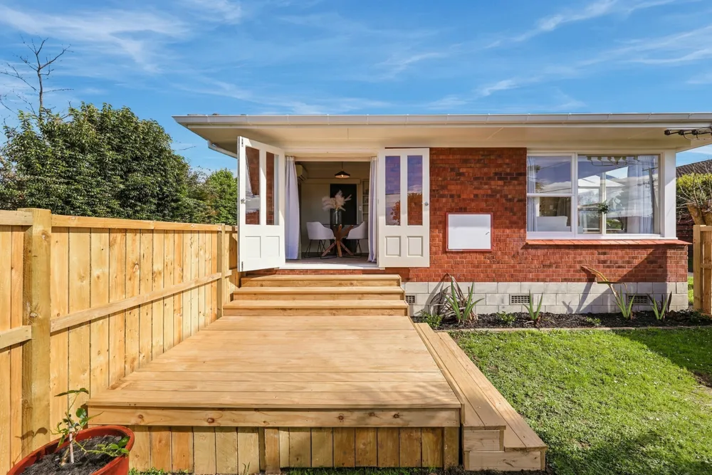 Photos of 1/5 Gordon Avenue