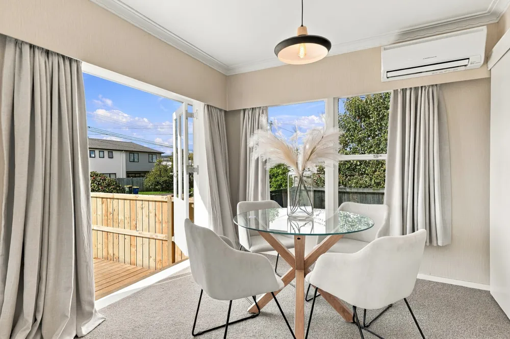 Photos of 1/5 Gordon Avenue