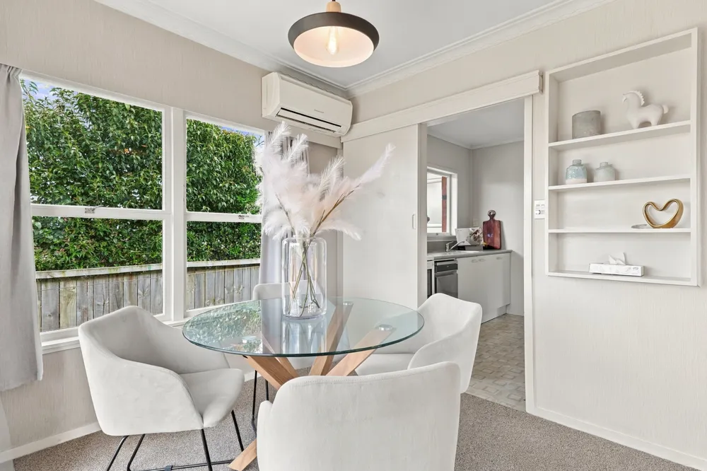 Photos of 1/5 Gordon Avenue