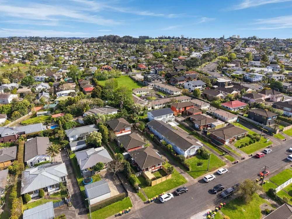 Photos of 1/5 Gordon Avenue