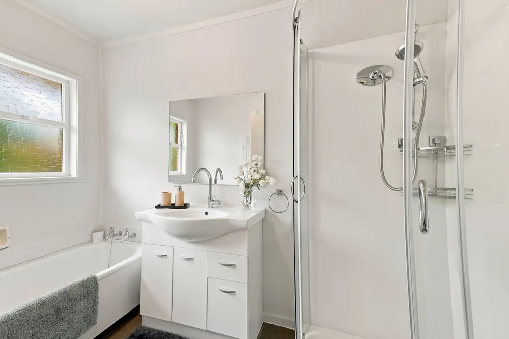 Photos of 1/5 Gordon Avenue