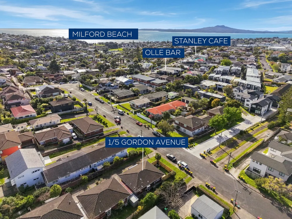 Photos of 1/5 Gordon Avenue