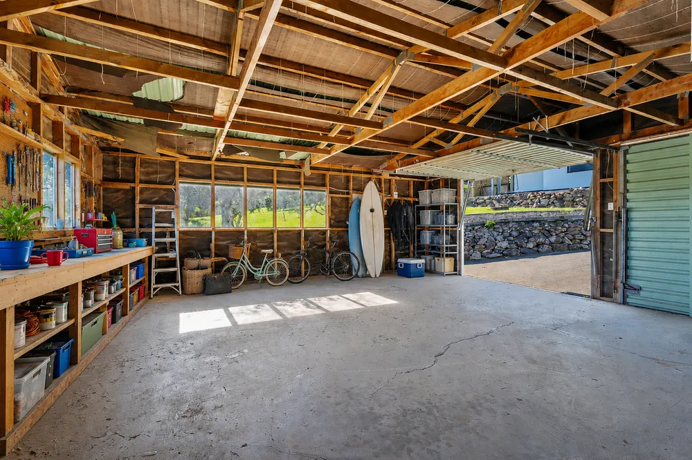 Photos of 15 Huia Street