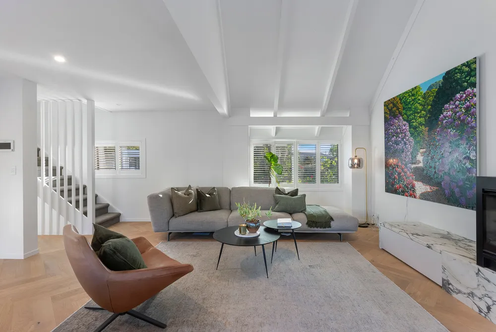 Photos of 112 St Stephens Avenue