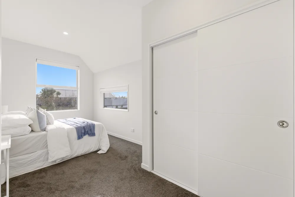 Photos of 132 Edgeware Road