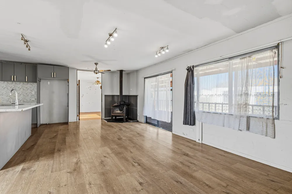 Photos of 48 Pukeroa Place