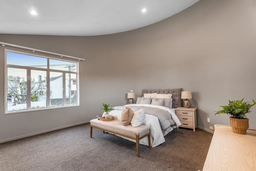 Photos of 3/71 Orakei Road