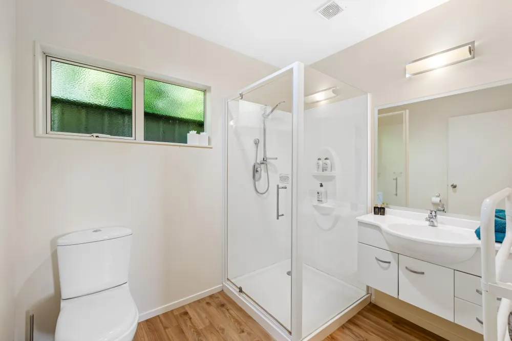 Photos of 1703 Kenepuru Road
