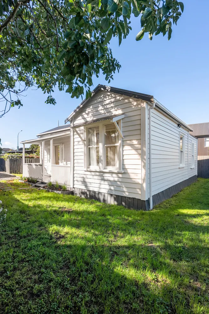Photos of 178A Rosebank Road