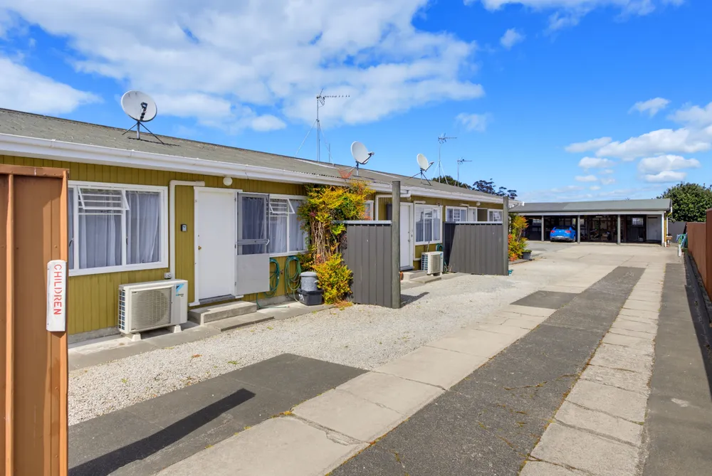 Photos of 172 Ormond Road