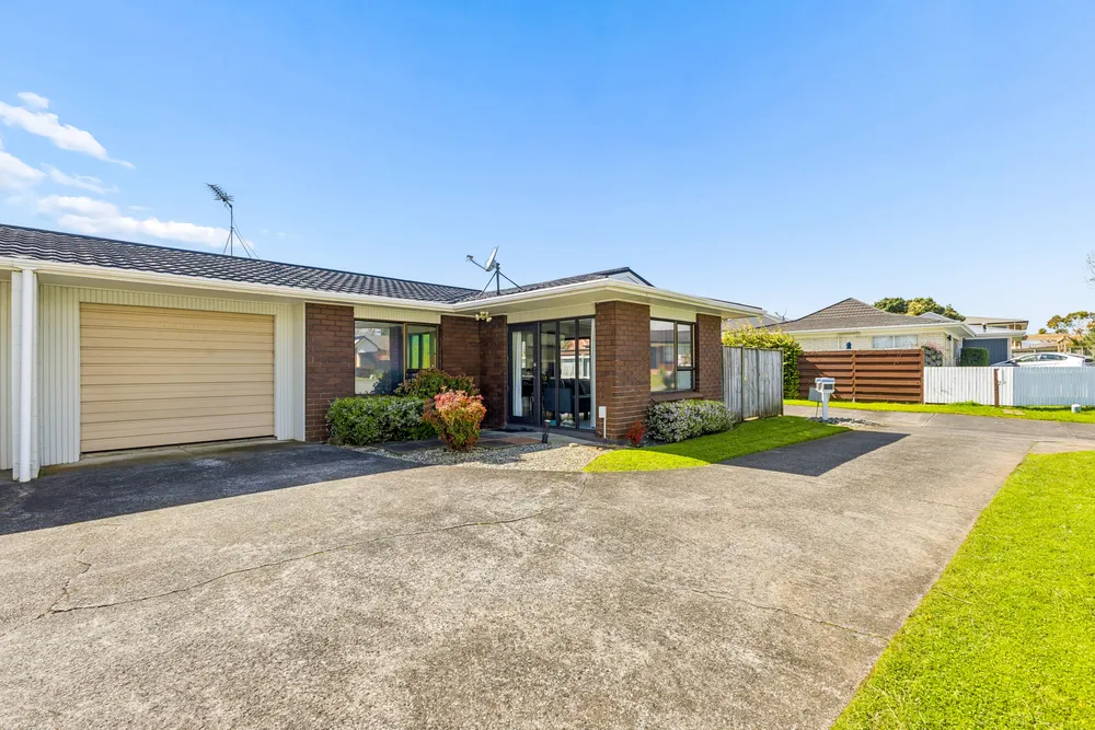 Photos of 2/12 Bungalore Place