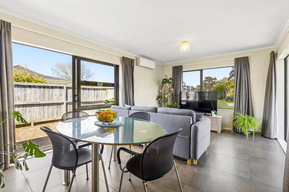 Photos of 2/12 Bungalore Place