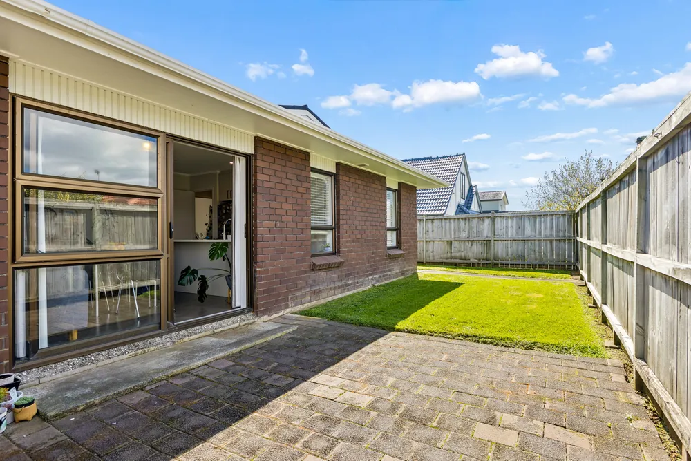 Photos of 2/12 Bungalore Place