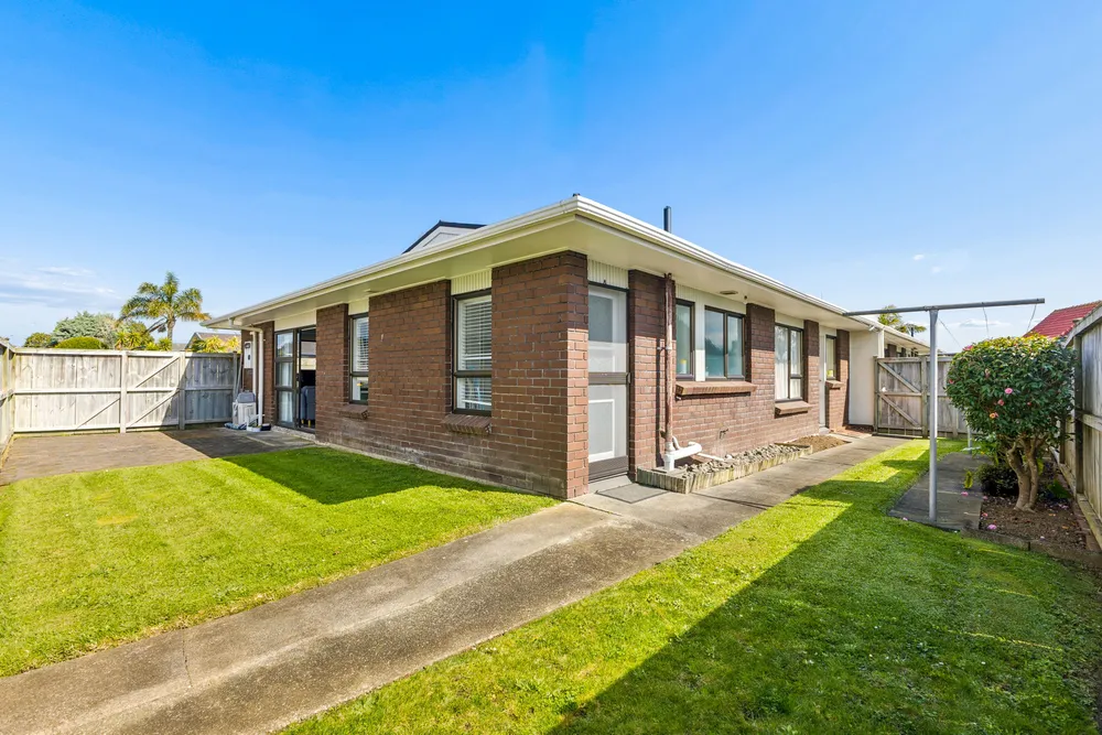 Photos of 2/12 Bungalore Place