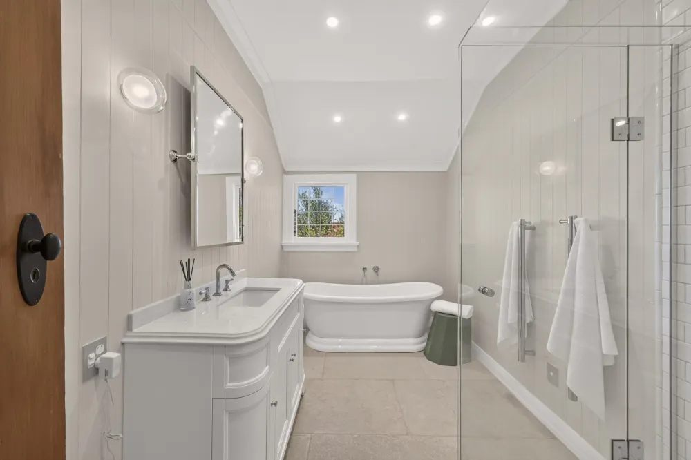 Photos of 9 Quentin Avenue
