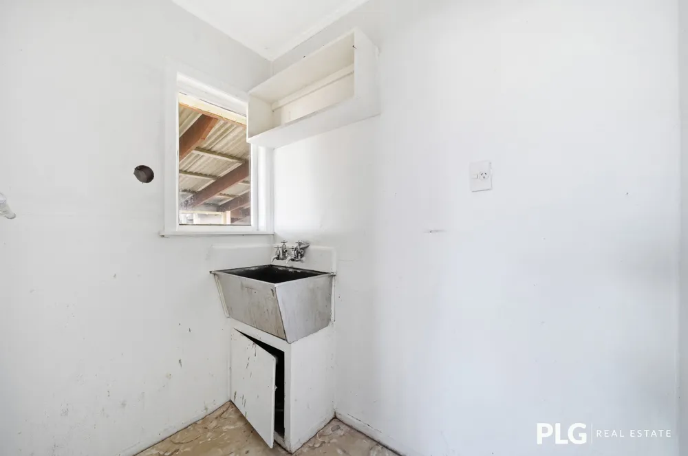 Photos of 156 Hall Avenue
