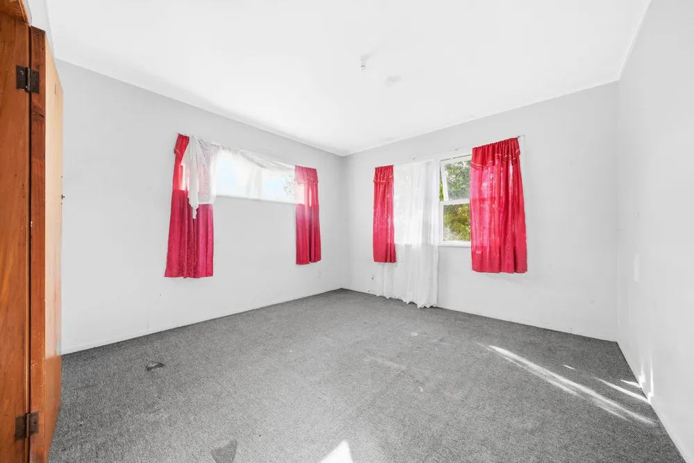 Photos of 156 Hall Avenue